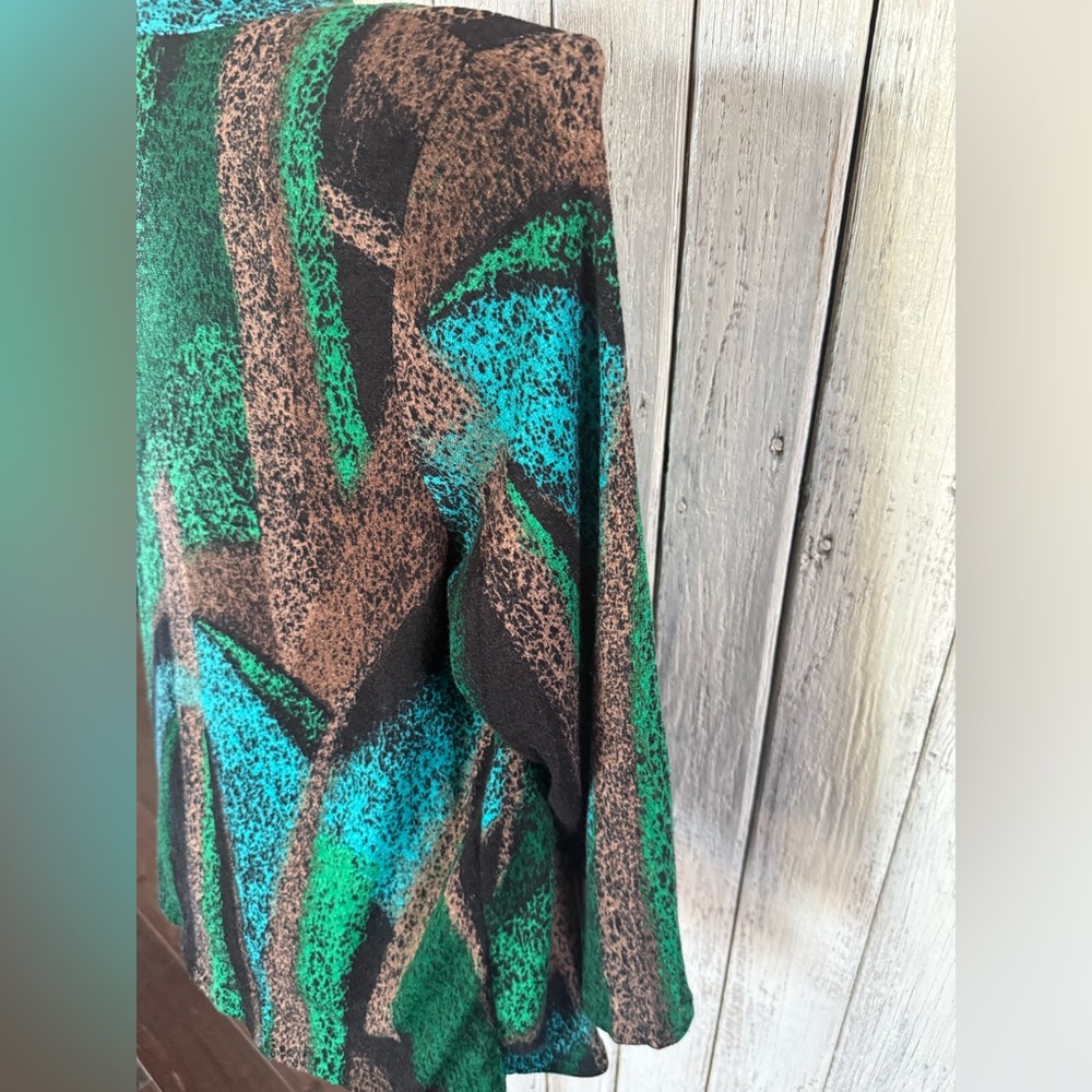 Elegant Green and Brown Women's 2Piece - Picture 11 of 11